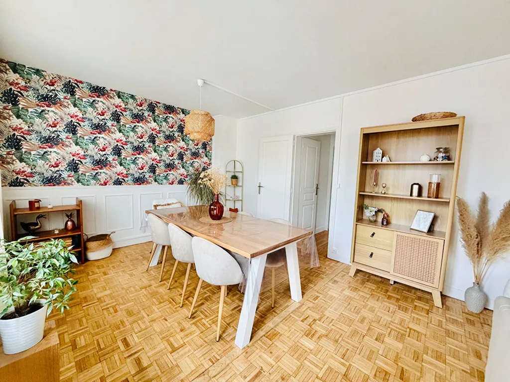 Salle à manger - Appartement 3 Pièces avec Balconnet au Mans