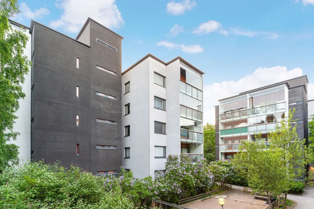 Giardino - Seafront Apartment with Sauna in Herttoniemi, Helsinki