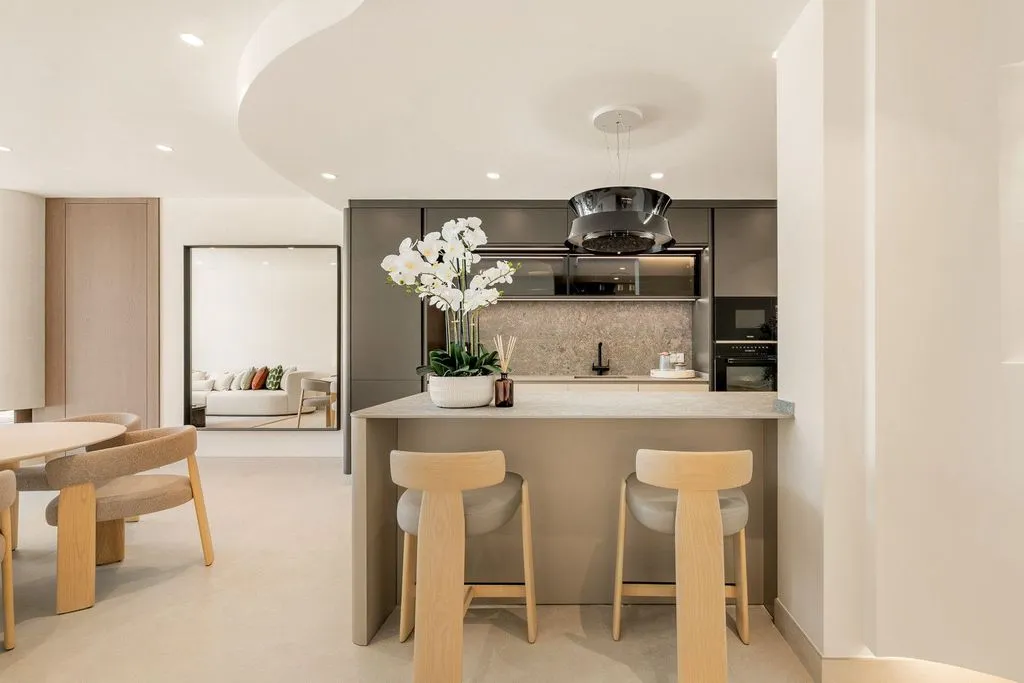 Cuisine - Beachfront Penthouse with Rooftop Spa in Estepona