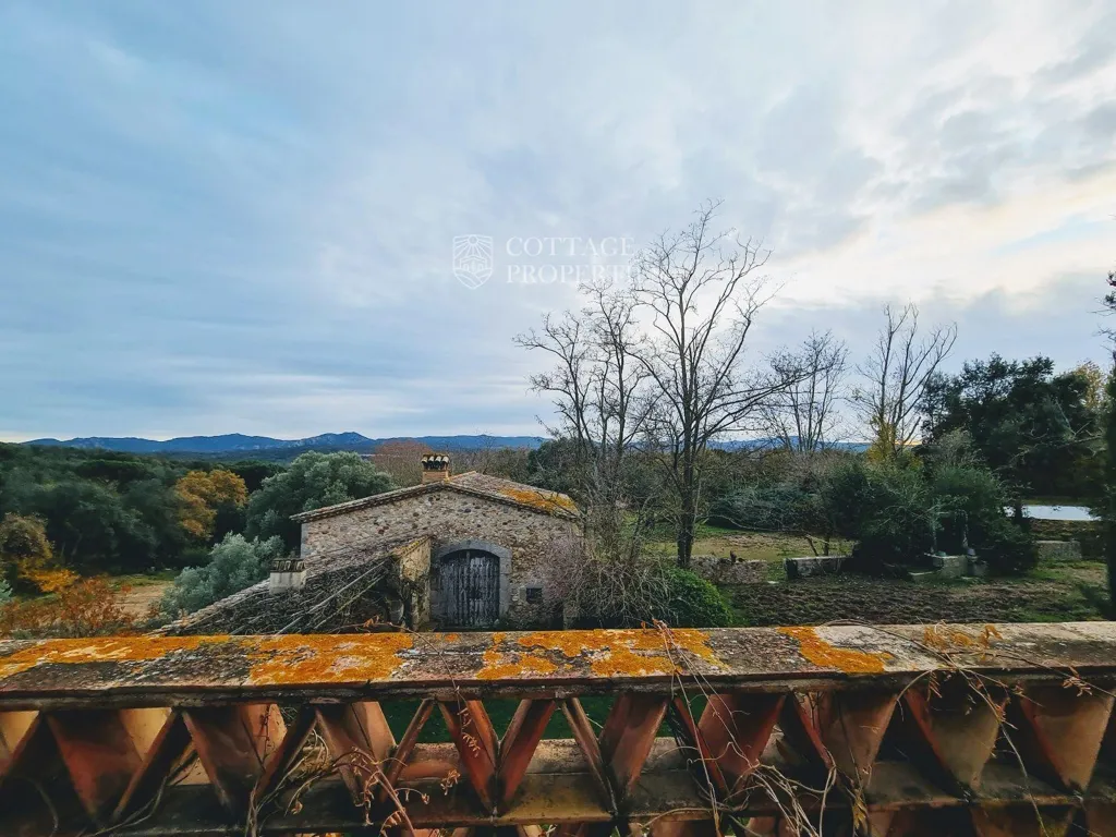 Terrazza - Rustic Estate with Masia in Llagostera