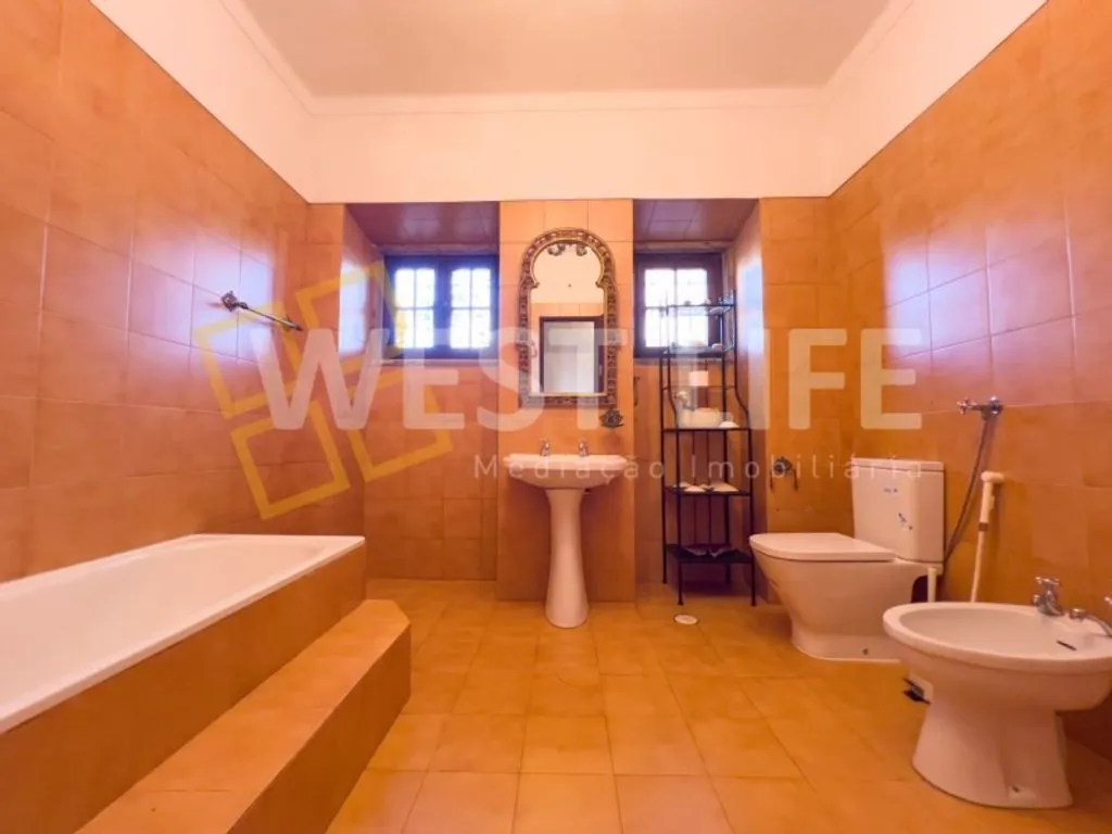 Salles de bain - Luxury Villa with Garden in Mafra