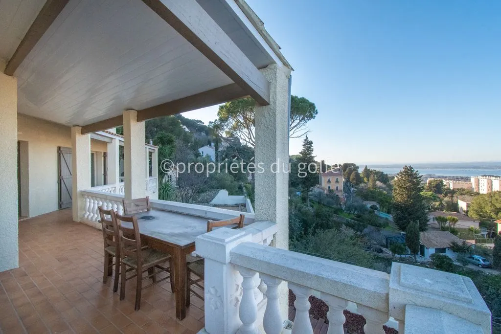 Terrazza - Luxury Villa with Pool on Mont Saint Clair, Sète