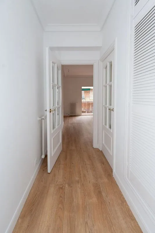 Esik - Apartment with Terrace in Bernabéu, Madrid