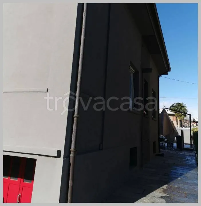 Esterno - Villa with Private Courtyard in Cureggio
