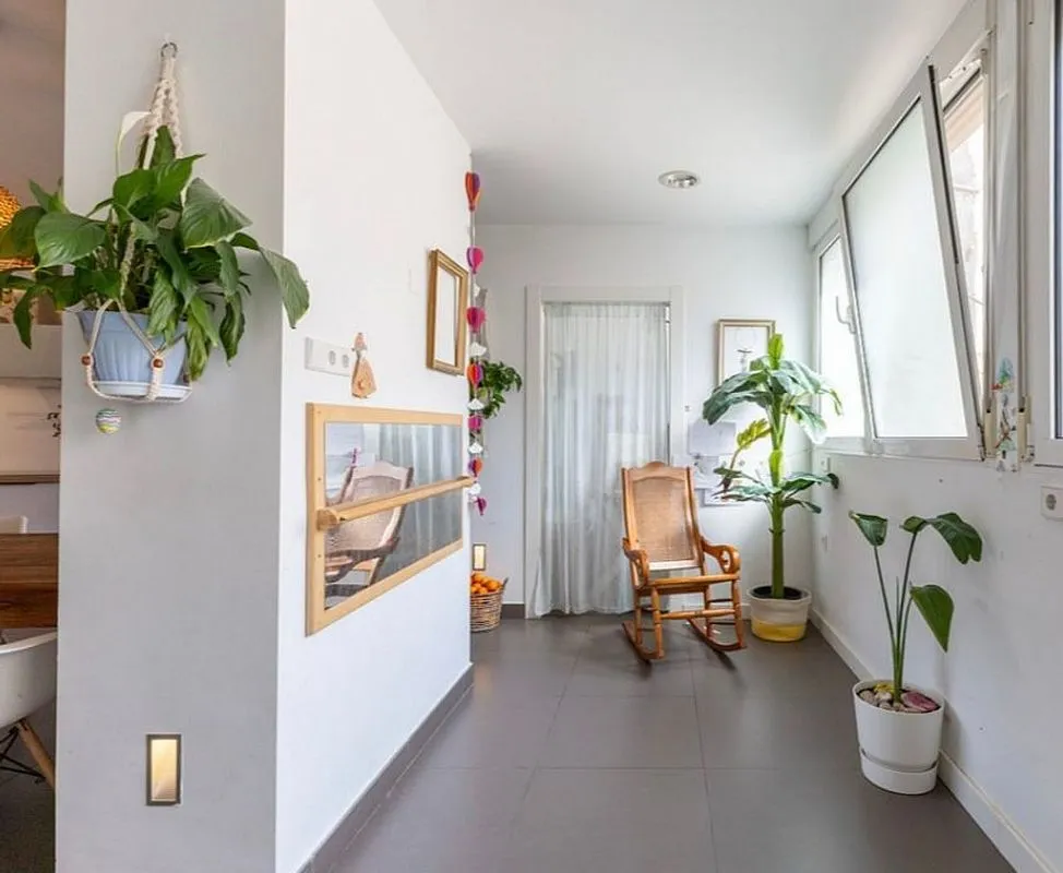Esik - Amueblé Flat with Air Conditioning in Pla del Remei