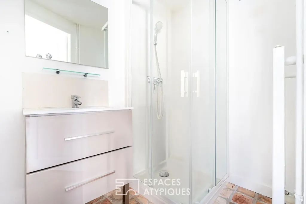 Vannitoad - Renovated Farmhouse with Pool in Dardilly