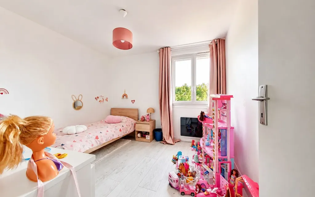 Magamistoad - Triplex with Garden in Bouleurs