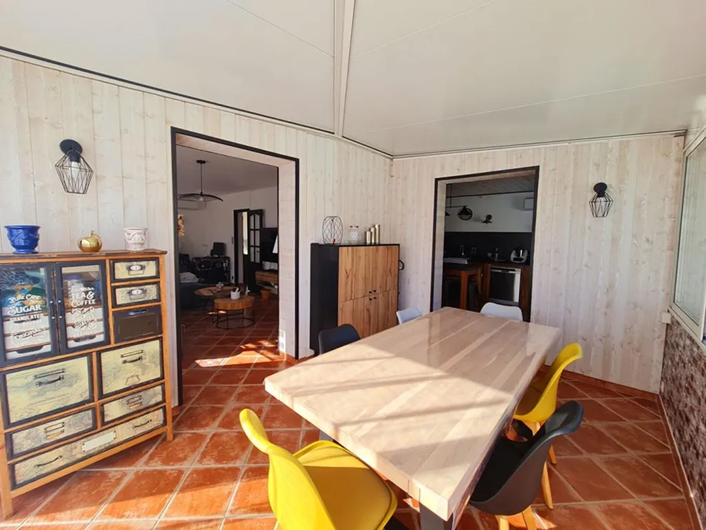 Dining Room - Renovated House with Pool in Quiet Cul-de-sac