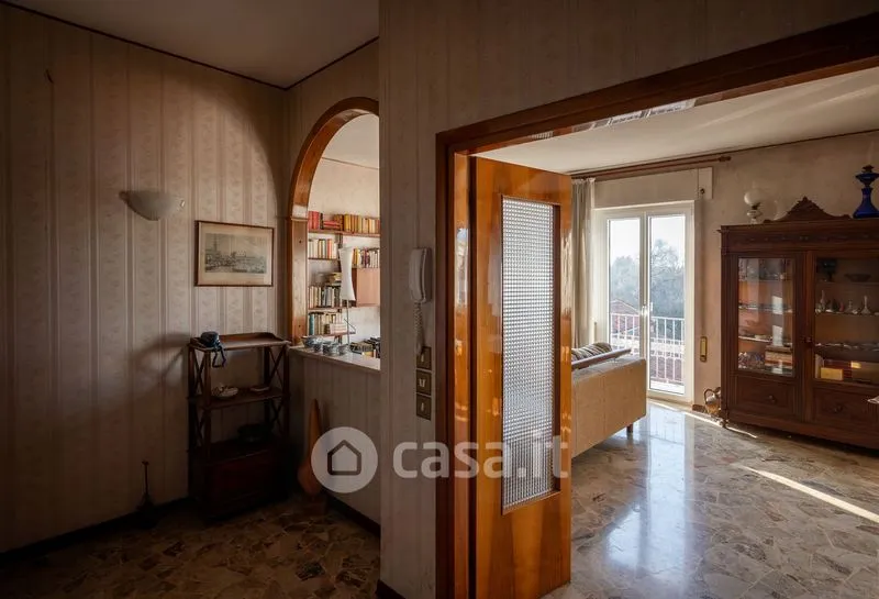 Séjour - Quadrilocale with Balcony in Mestre, Venice
