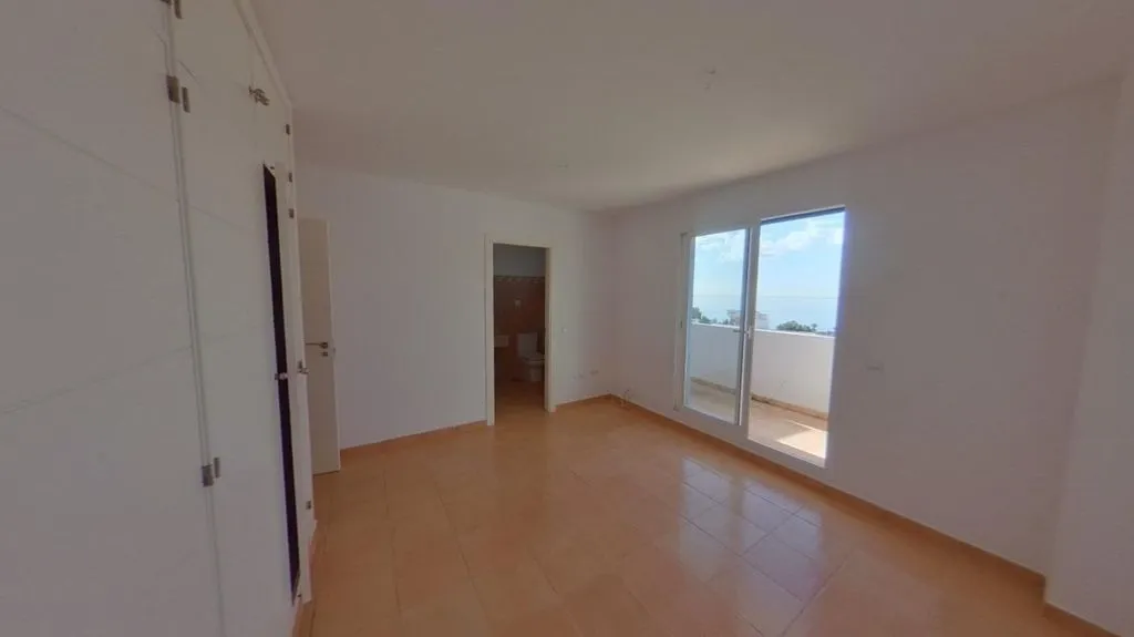 Toad - Adosado with Pool and Terrace in Torremuelle