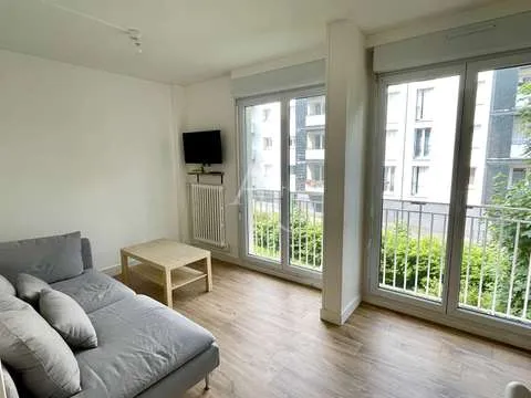 Appartement 4 pièces à Laval