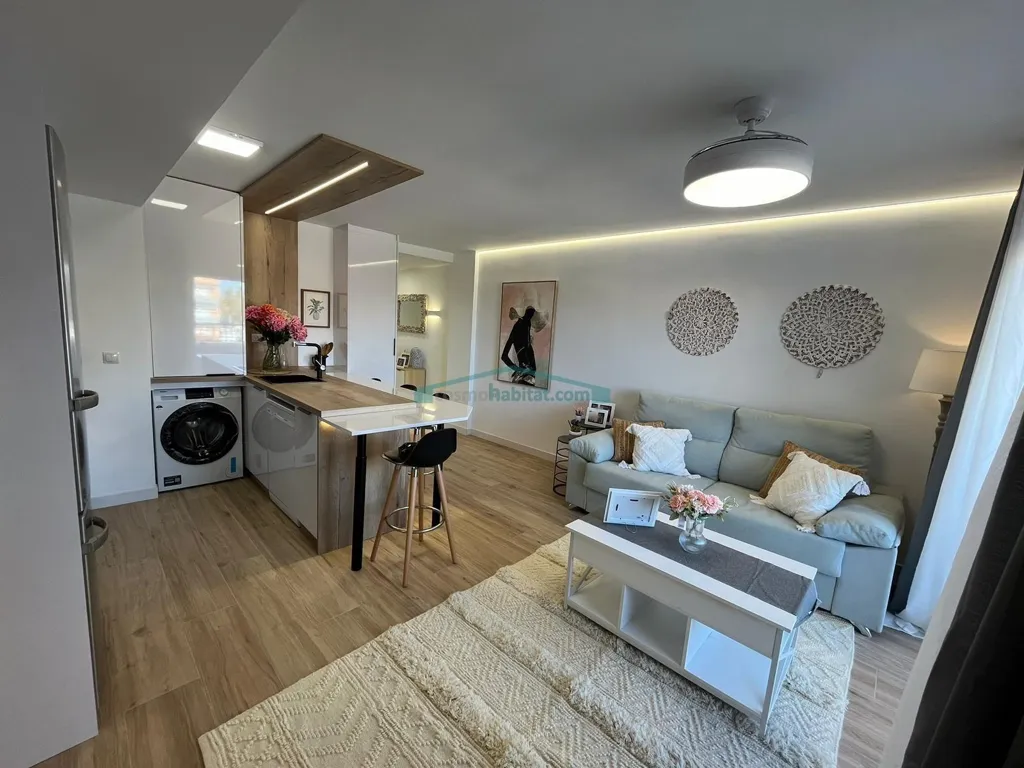 Elutuba - Reform Apartment with Sea View in Punta Prima