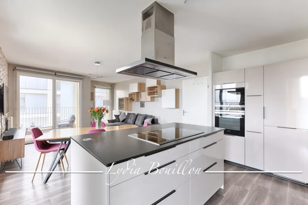 Köök - Bright 3-Bed Flat with Balcony in Nanterre-Université