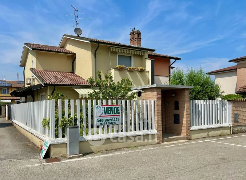 Extérieur - Bifamiliar Villa with Private Garden in Vailate