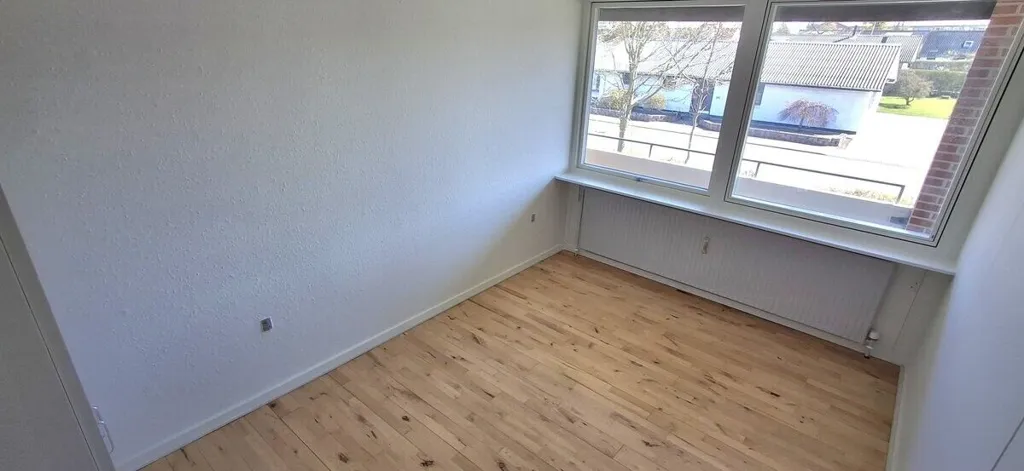 Toad - 3-Bedroom Flat with Pets Allowed in Frederikshavn