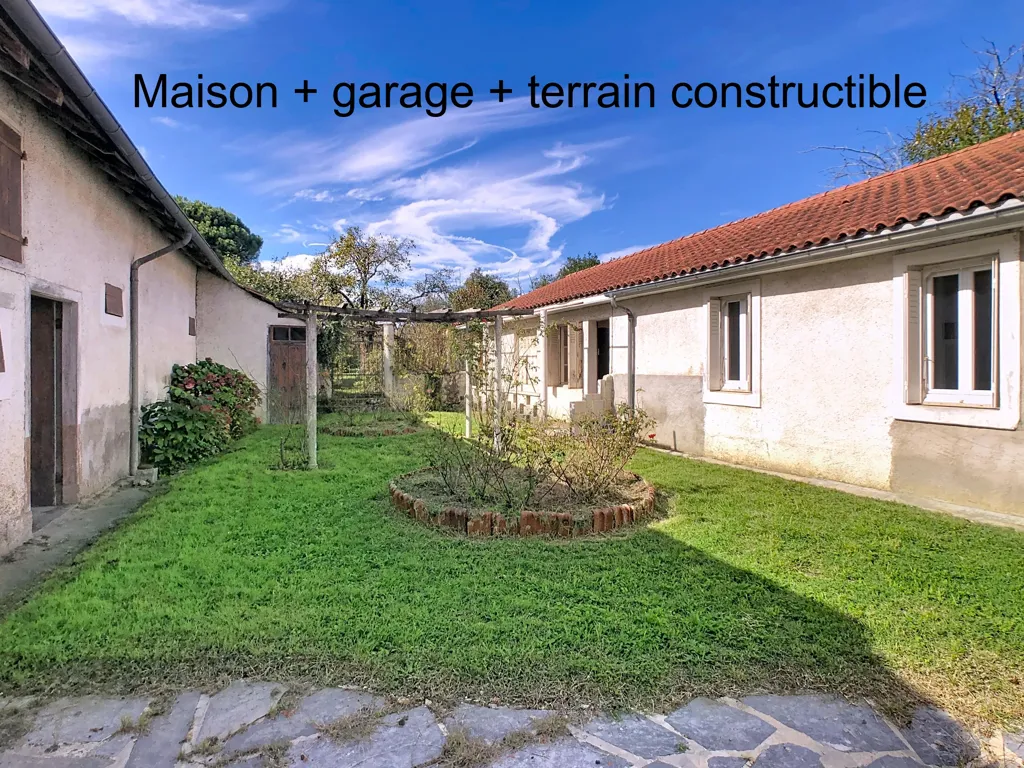Jardin - Maison avec Garage et Terrain Constructible près des Commerces