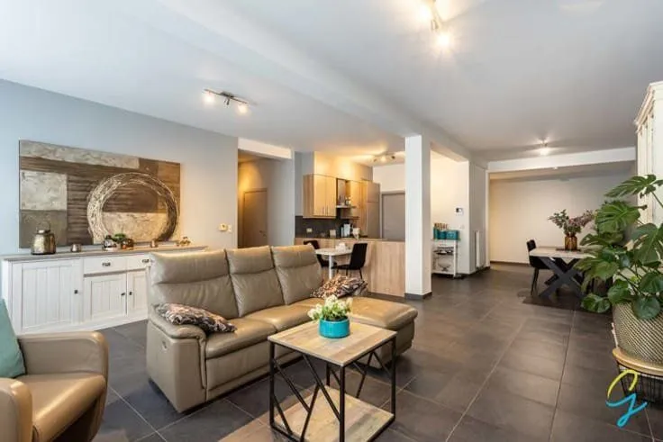 Appartement Équipé avec Ascenseur près du Centre à Geraardsbergen