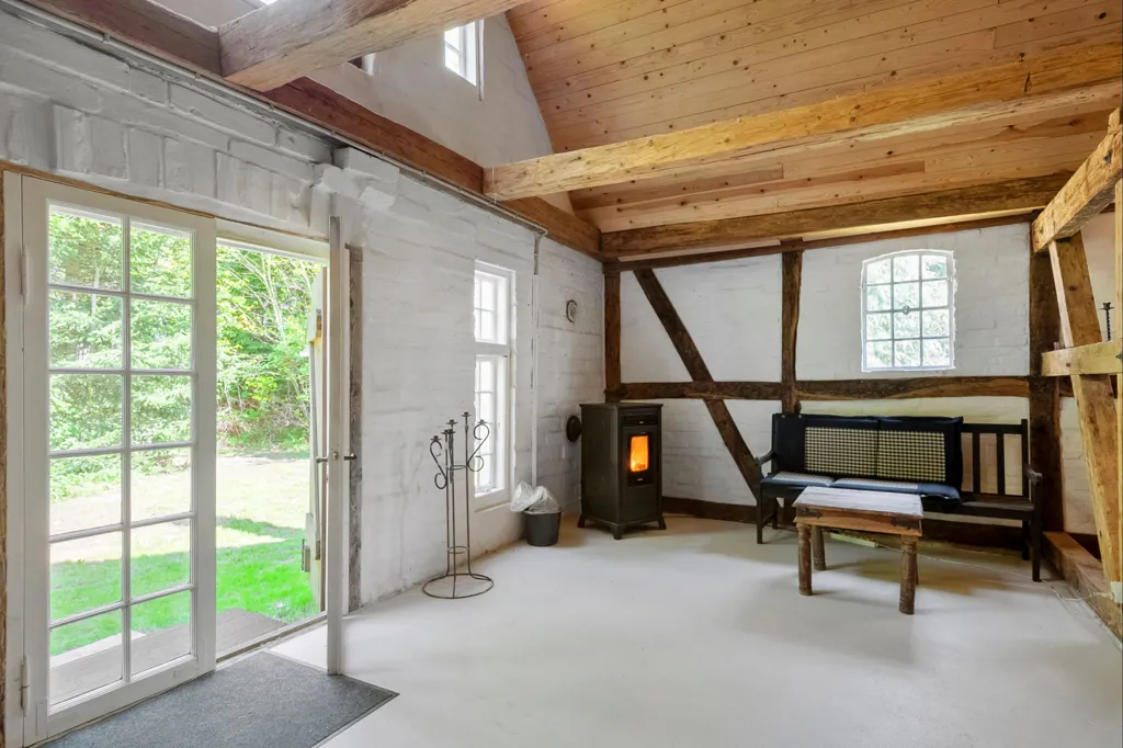 Living Room - Villa with Extensive Grounds in Tessebølle