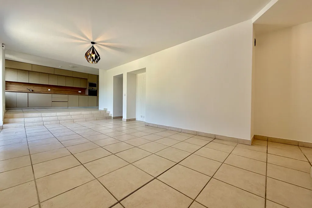 Appartement 4 pièces à Bloye