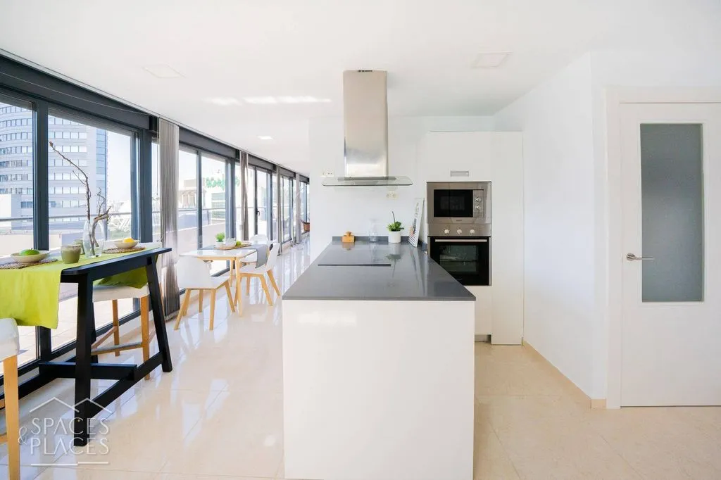 Cuisine - Luxury Penthouse with Pool in Valencia