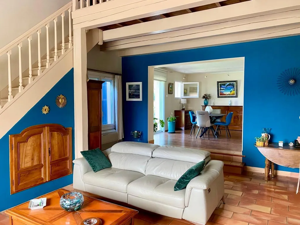 Elutuba - Villa with Pool in Uchaux