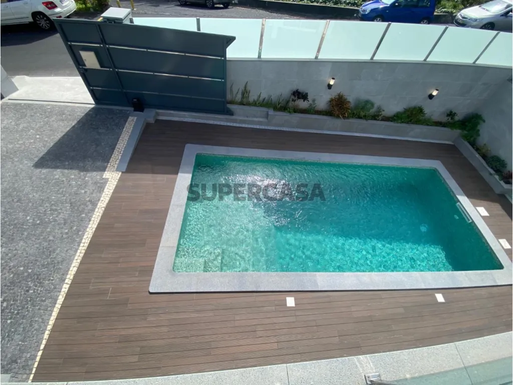 Vue aérienne - Renovated Villa with Pool in Machico Centre
