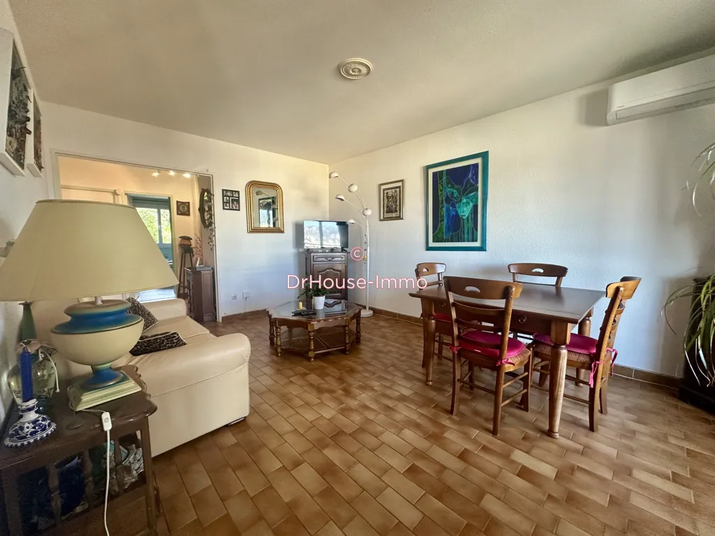 Salle à manger - Appartement avec Terrasse dans Résidence Sécurisée à Valence