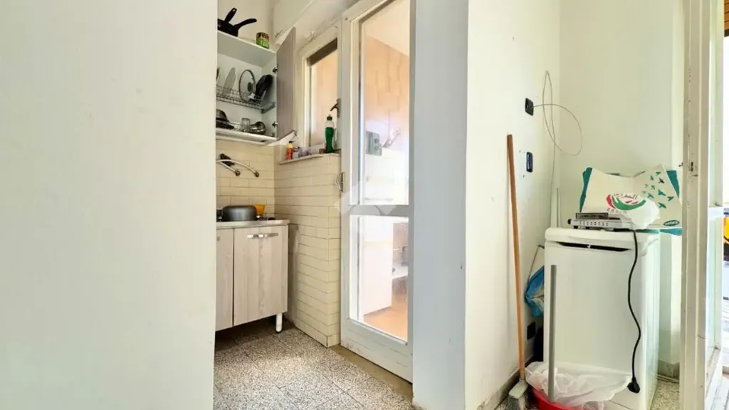 Kitchen - 4-Room Apartment with Balcony in Bari