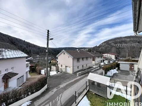 5-toaline maja asukohas Hauts de bienne