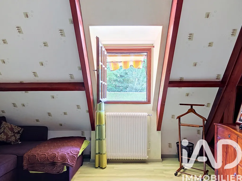 Pièces - Maison Traditionnelle avec Piscine à Saint-Germain-de-Pasquier