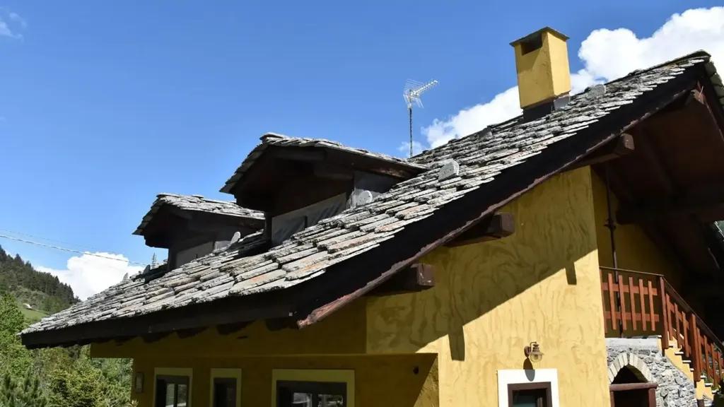 Välivaade - Mansard Apartment with Mountain View in Salbertrand