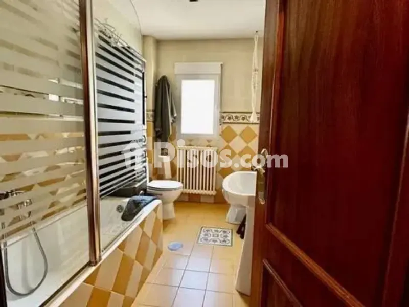 Salles de bain - Spacious Apartment with Terrace in El Torreón