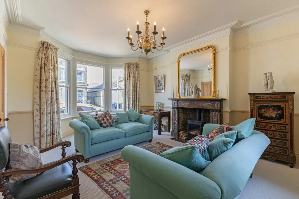 4-bedroom house in Cambridge