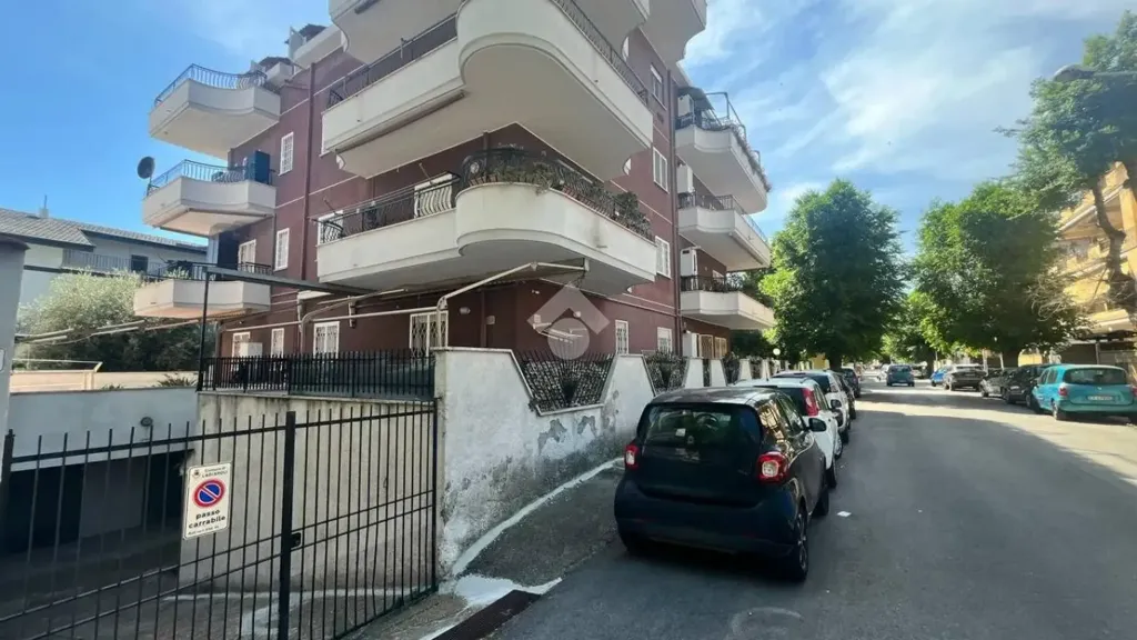 Välivaade - Spacious Apartment with Garden in Ladispoli