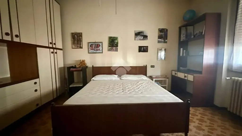 Bedrooms - Ground Floor Apartment with Veranda in Ghisalba
