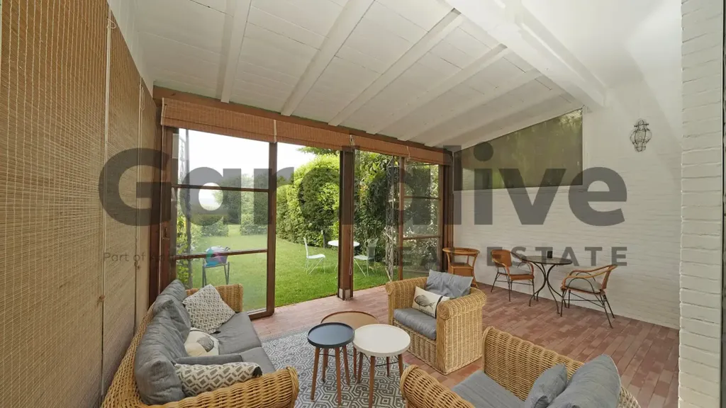 Terrass - Lakefront Bilocale with Garden in Sirmione