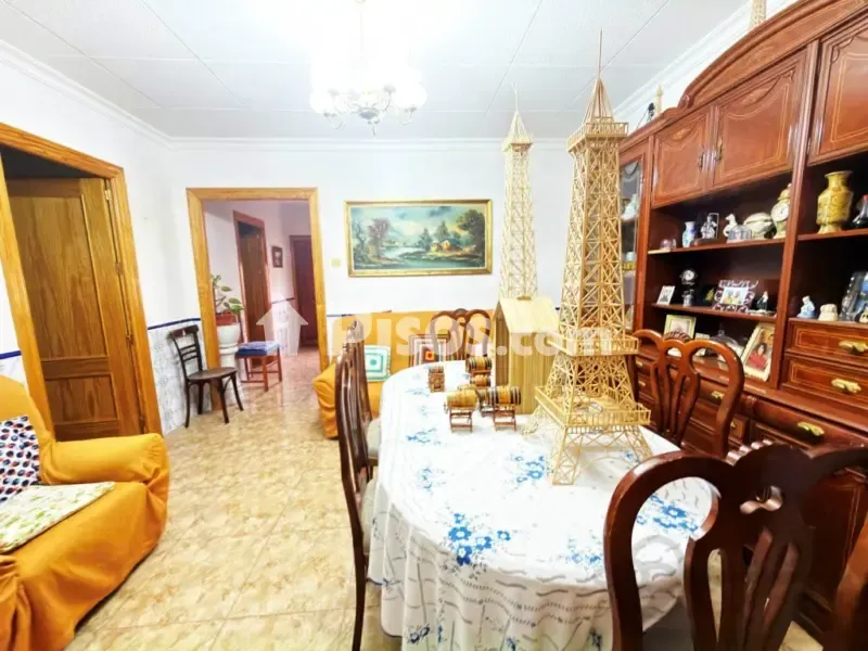 Salle à manger - Maison 3 chambres à ES