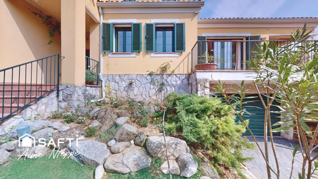 Extérieur - Luxury Villa with Pool in Golf District, Girona
