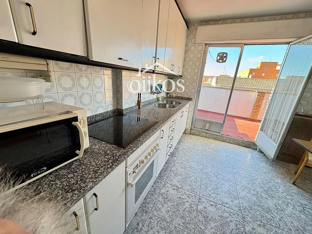 Cuisine - Penthouse with Large Terrace in Barrio Vidal