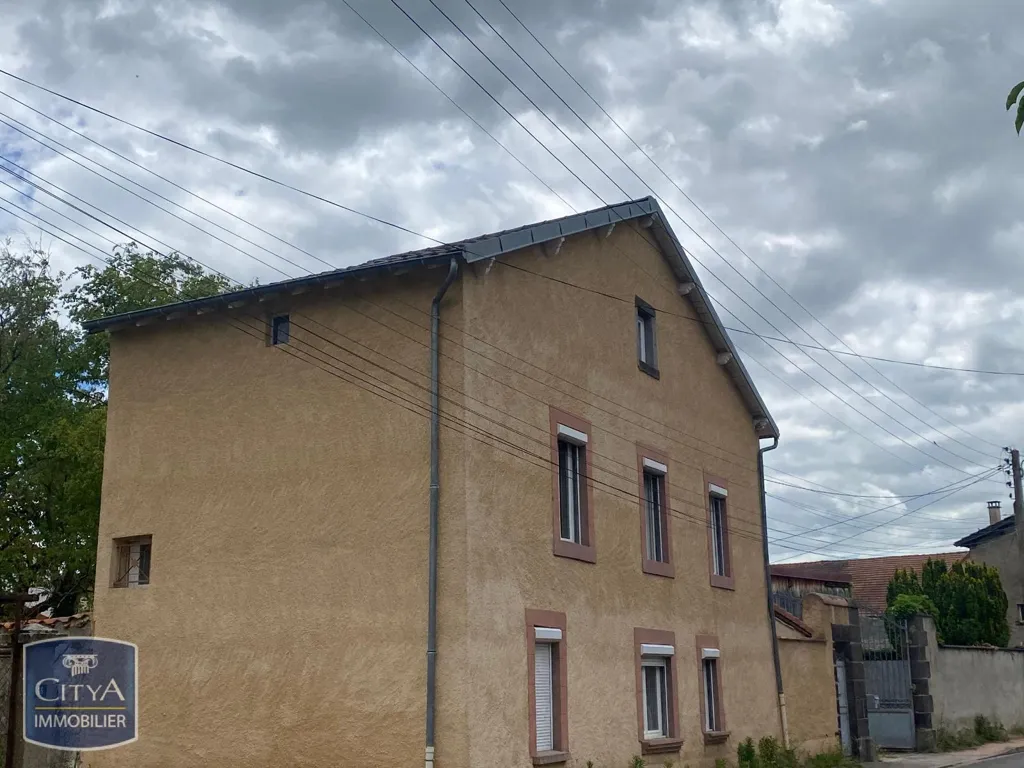 Esterno - Charming 4-Piece House in Lussat
