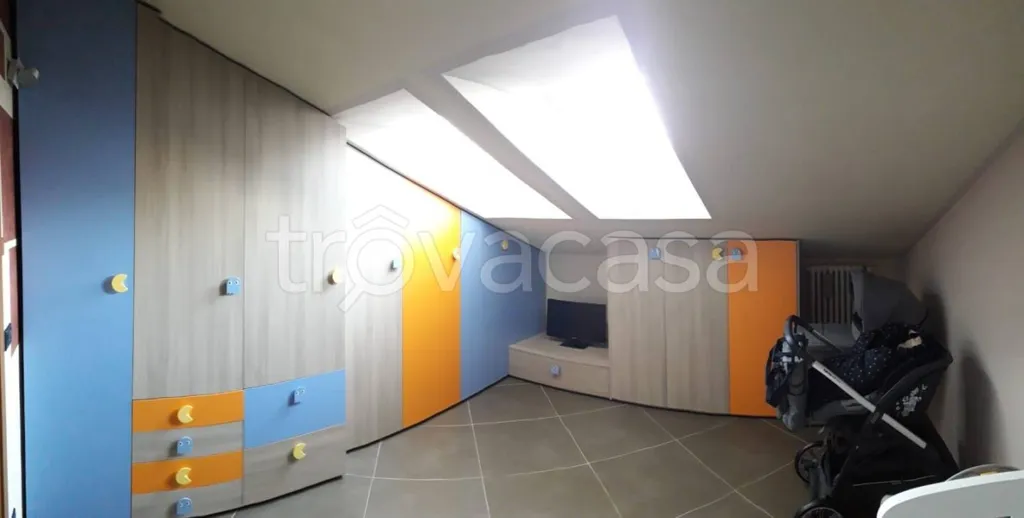 Chambres - Modern Apartment with Balcony in Bagnolo Piemonte