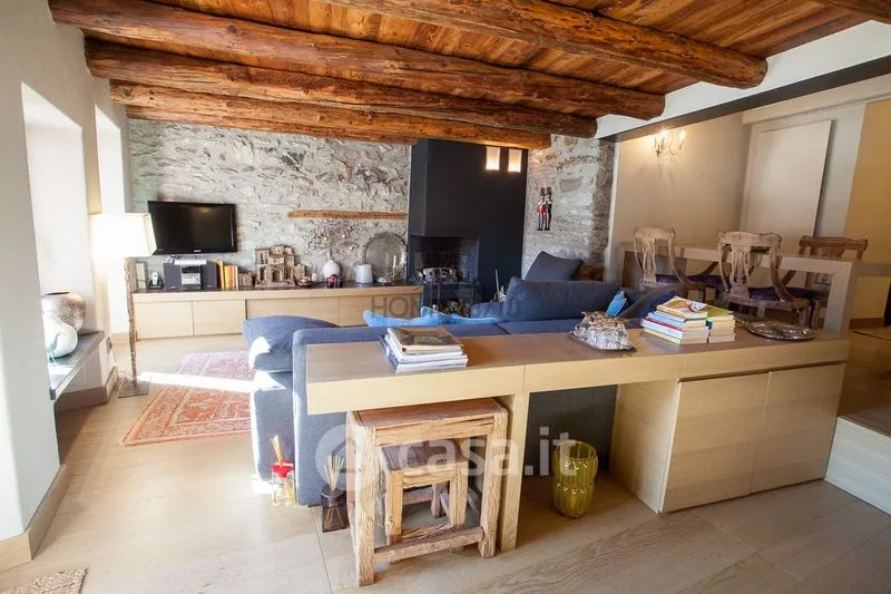 Séjour - Refurbished Triplex with Balcony in Courmayeur