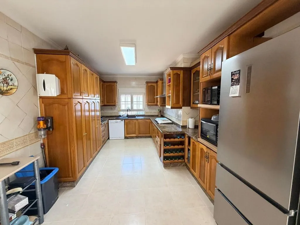 Köök - Luxury Detached House with Pool in Torrevieja