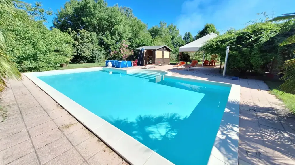 Bassein - Rustic House with Pool in Modena