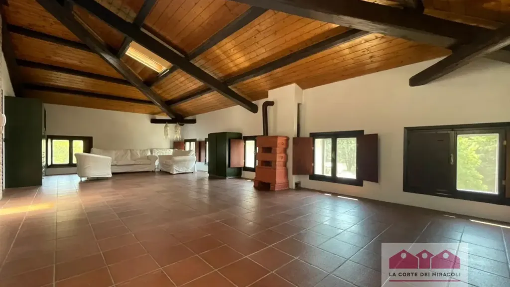 Elutuba - Bifamiliar Villa with Garden in Vicenza West