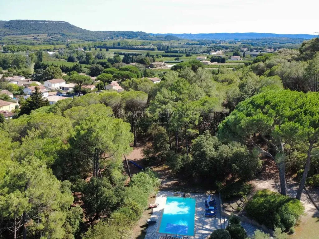 Õhuvaade - Villa with Pool in Provençal Gard