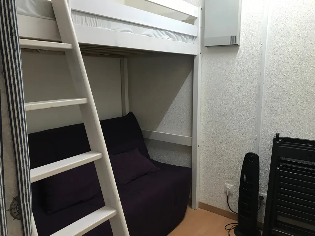 Chambres - Appartement T2 avec Balcon à l'Est, Les Senillades