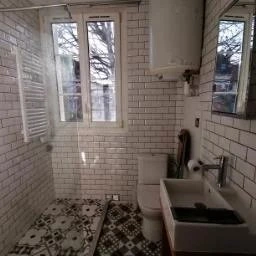 Salles de bain - Studio Meublé Centre Ville Aulnay-sous-Bois