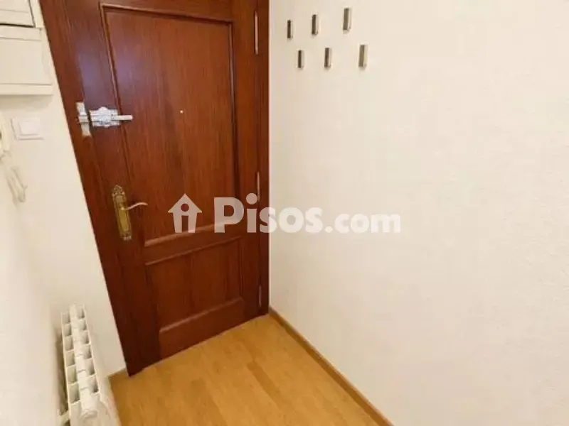 Esik - Fully Renovated Flat with Balcony in Las Fuentes