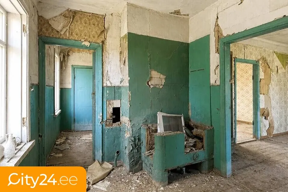 Rooms - House with Land for Development in Sompa